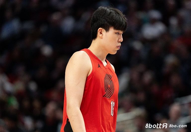 解说:恭喜杨瀚森喜提新秀挑战赛 这一年有太多新鲜的体验和感受