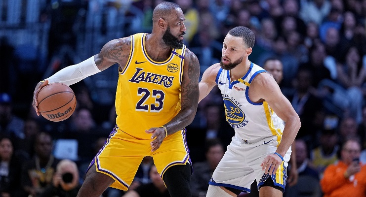 湖记：库里和追梦计划在休赛期自由市场开启后 全力招募詹姆斯！